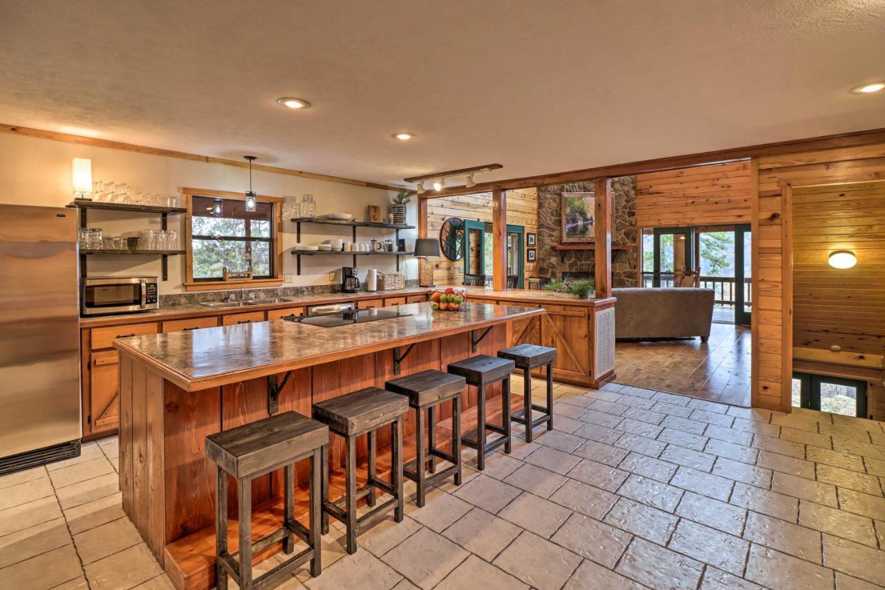 Piney Bluff Retreat With Mountain Views! Villa Eksteriør billede